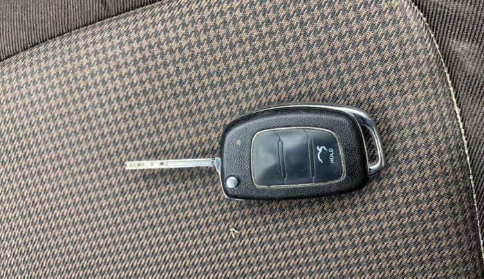 2014 Hyundai i20 SPORTZ 1.2, Petrol, Manual, 1,27,126 km, Key Close Up