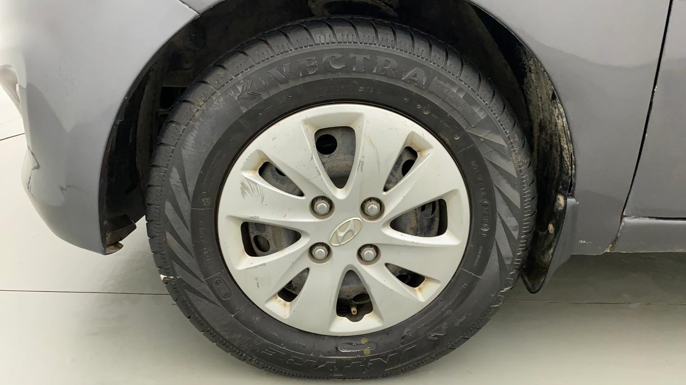 2010 Hyundai i10 MAGNA 1.2, Petrol, Manual, 52,099 km, Left Front Wheel