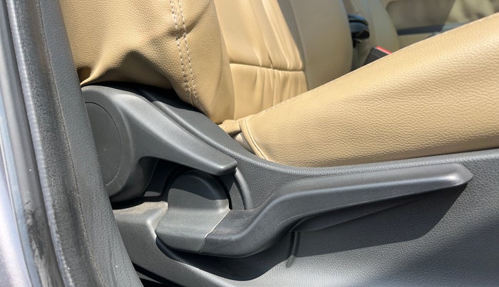 2019 Honda Amaze 1.2L I-VTEC S, Petrol, Manual, 47,492 km, Driver Side Adjustment Panel