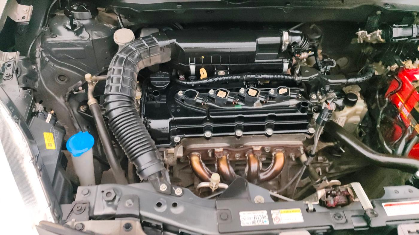 2019 Maruti Dzire VXI AMT, Petrol, Automatic, 77,051 km, Engine View - Right