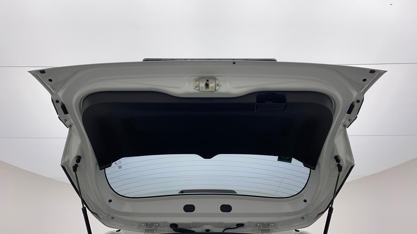 2022 Maruti BREZZA ZXI SMART HYBRID , Petrol, Manual, 9,750 km, Boot Door Open