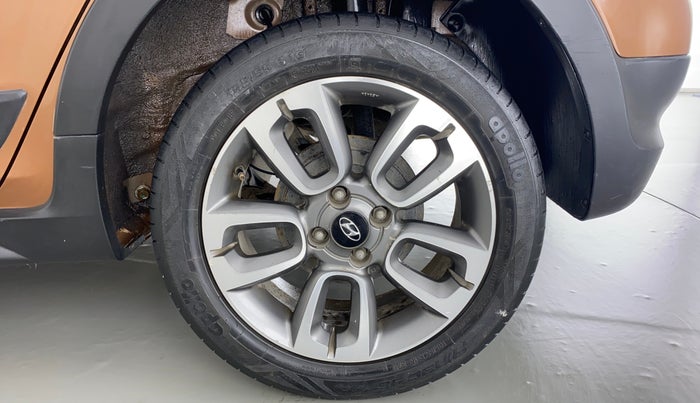 2015 Hyundai i20 Active 1.2 S, Petrol, Manual, 52,336 km, Left Rear Wheel