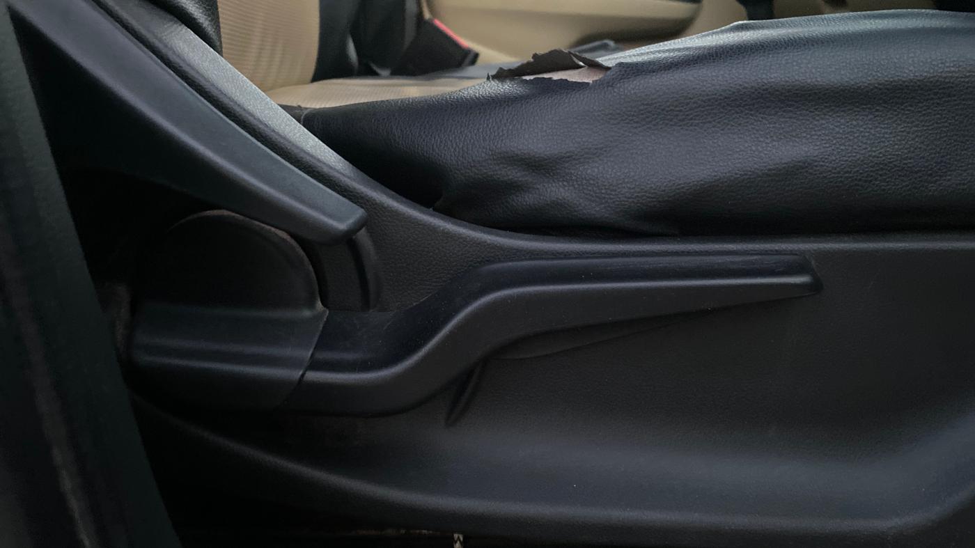 2019 Honda Amaze 1.2L I-VTEC S, Petrol, Manual, 91,624 km, Driver Side Adjustment Panel