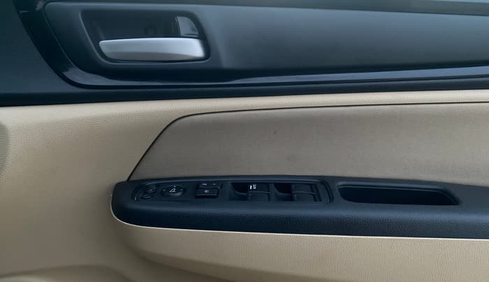 2019 Honda Amaze 1.2L I-VTEC S, Petrol, Manual, 91,770 km, Driver Side Door Panels Control