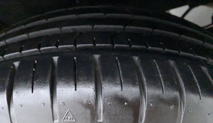 2016 Maruti Baleno ZETA 1.2 K12 CVT, Petrol, Automatic, 6,026 km, Left Rear Tyre Tread