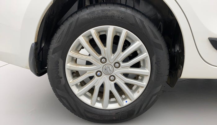 2022 Maruti Dzire ZXI CNG, CNG, Manual, 13,441 km, Right Rear Wheel