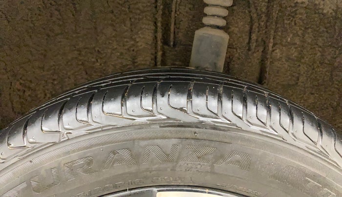 2021 Nissan MAGNITE XV TURBO, Petrol, Manual, 87,969 km, Left Rear Tyre Tread