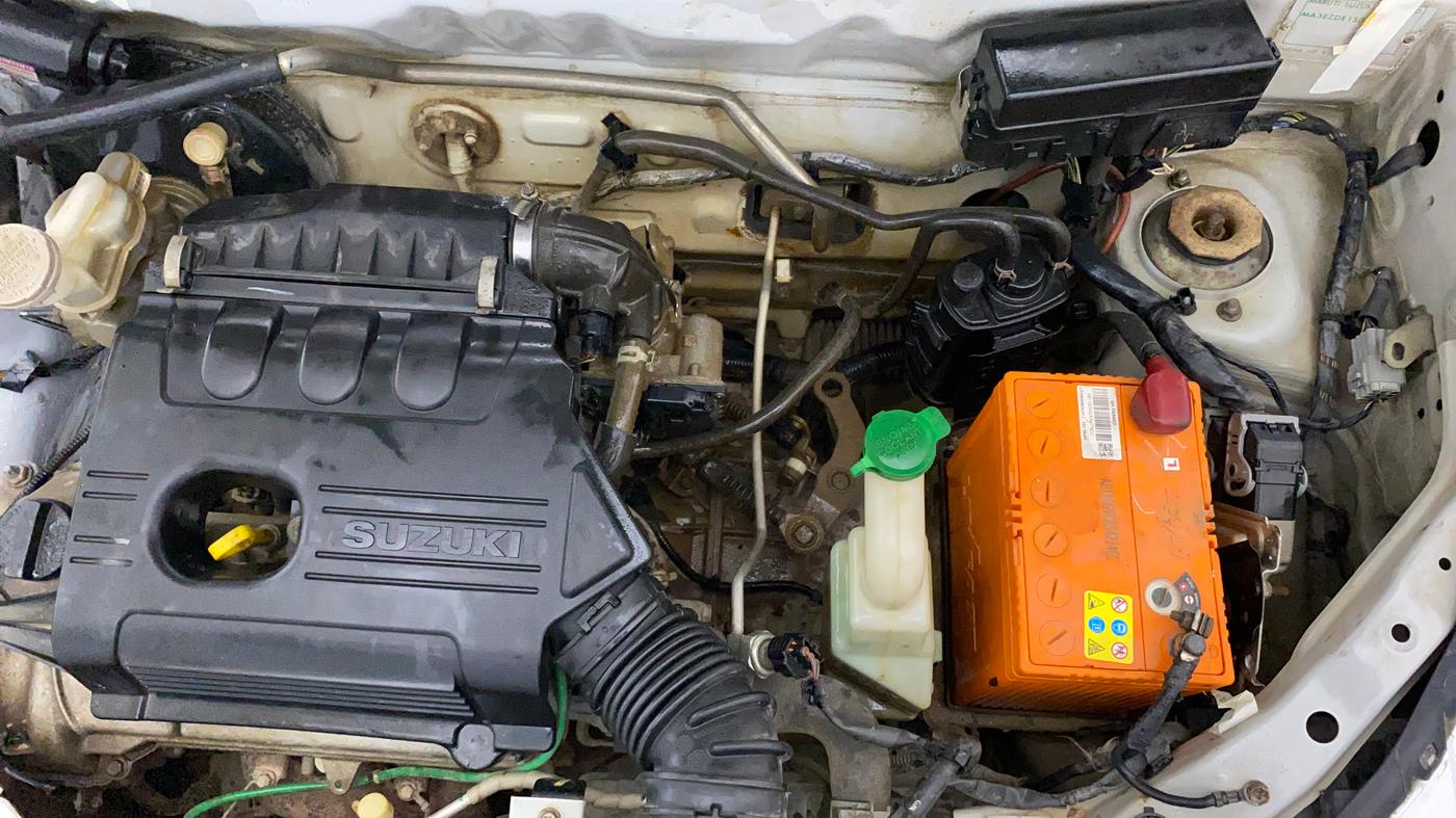 2016 Maruti Alto K10 VXI, Petrol, Manual, 79,284 km, Engine View - Left