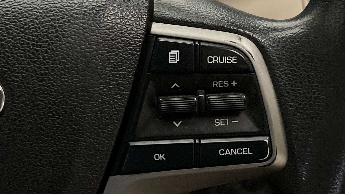 2019 Hyundai Verna 1.6 VTVT SX, Petrol, Manual, 34,369 km, Adaptive Cruise Control