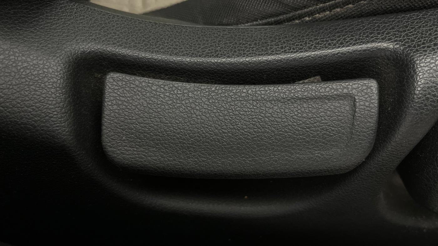2019 Hyundai Verna 1.6 VTVT SX, Petrol, Manual, 34,369 km, Driver Side Adjustment Panel