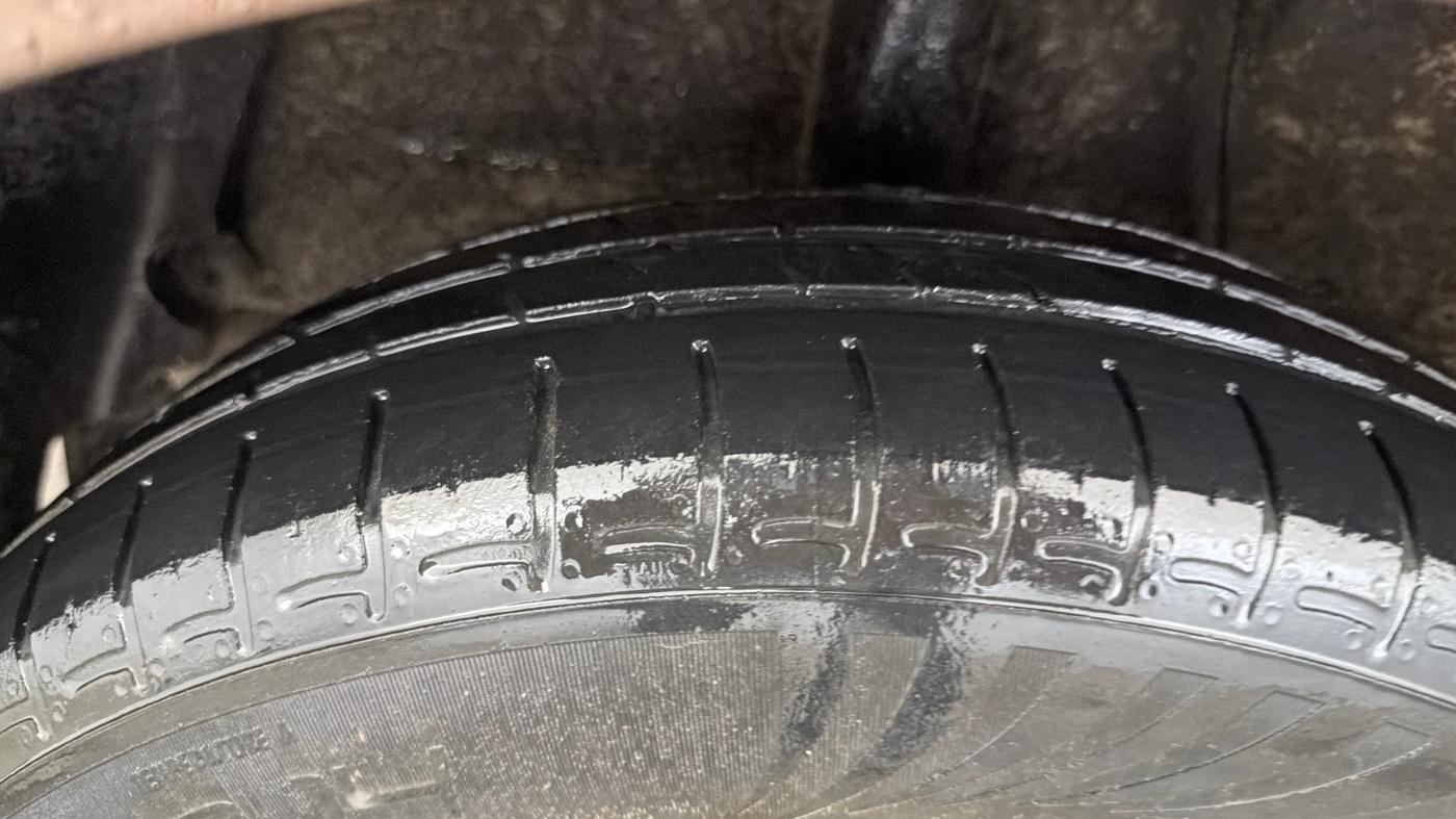 2020 Hyundai AURA S 1.2 CNG, CNG, Manual, 67,843 km, Right Rear Tyre Tread