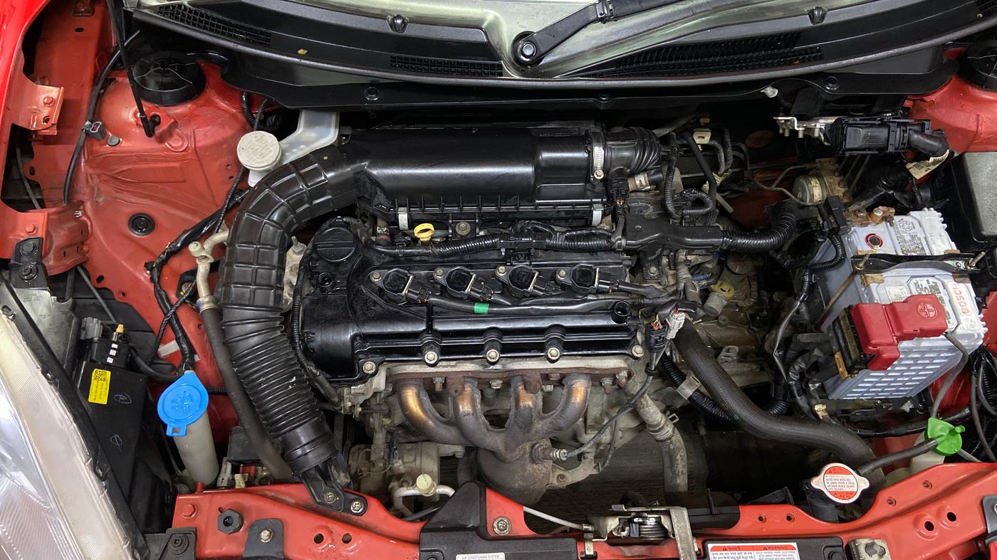 2019 Maruti Swift VXI, Petrol, Manual, 65,760 km, Engine View - Right