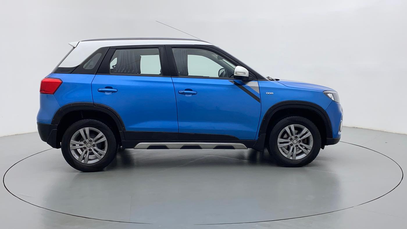 2016 Maruti Vitara Brezza ZDI PLUS DUAL TONE, Diesel, Manual, 57,838 km, Right Side