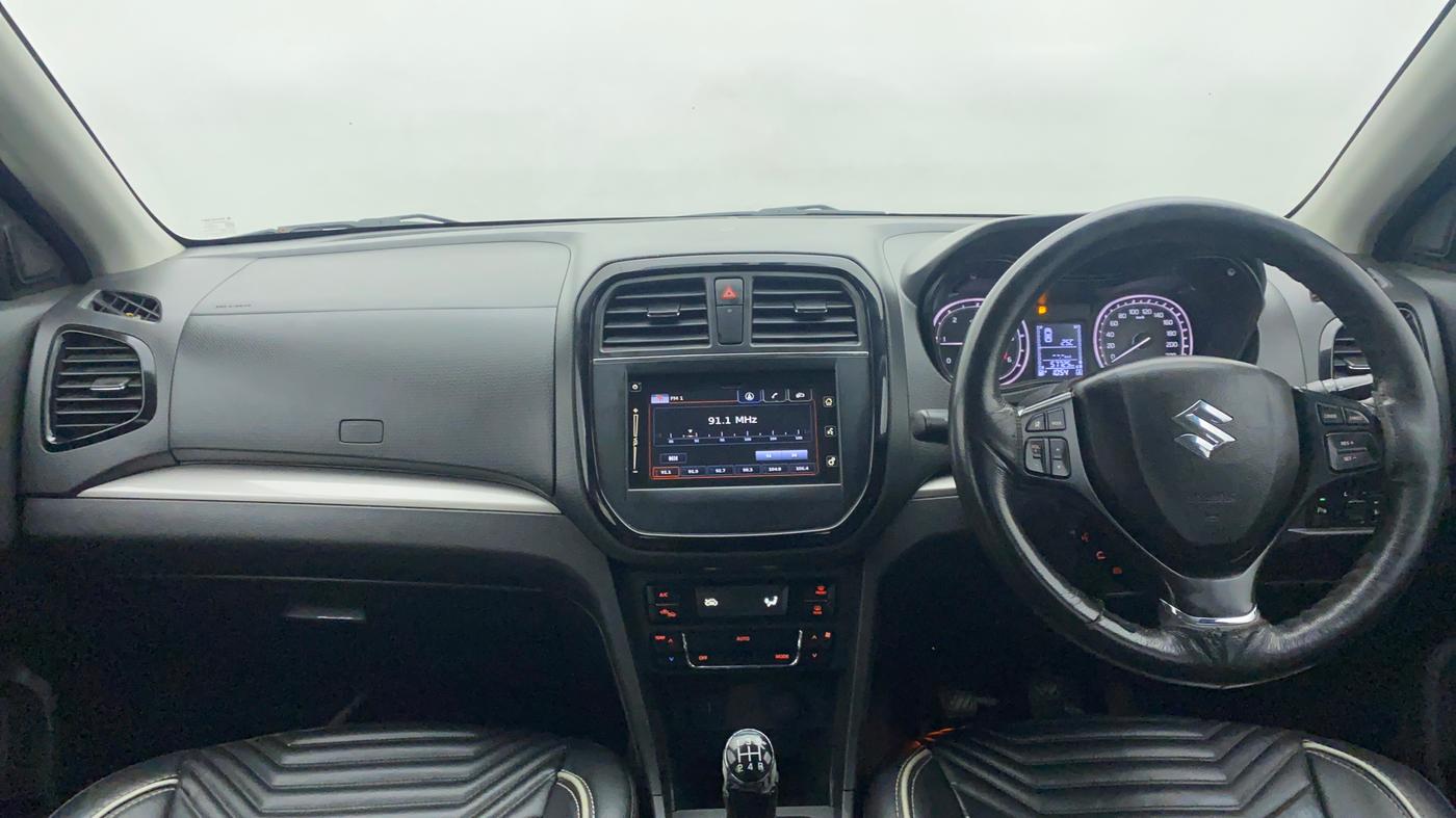 2016 Maruti Vitara Brezza ZDI PLUS DUAL TONE, Diesel, Manual, 57,838 km, Dashboard