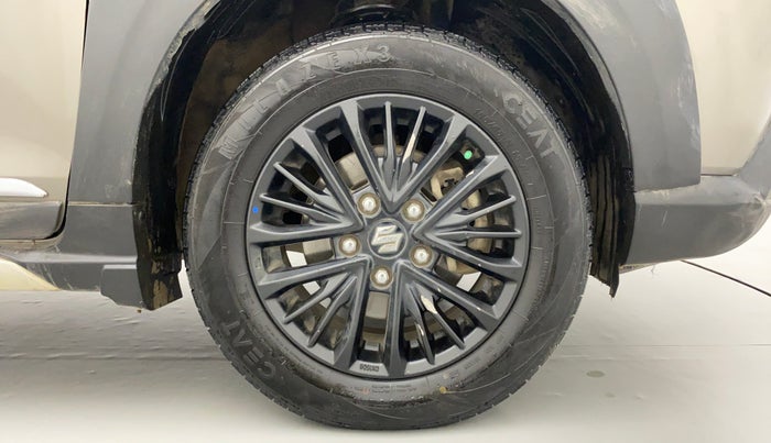 2020 Maruti XL6 ALPHA MT, Petrol, Manual, 81,315 km, Right Front Wheel