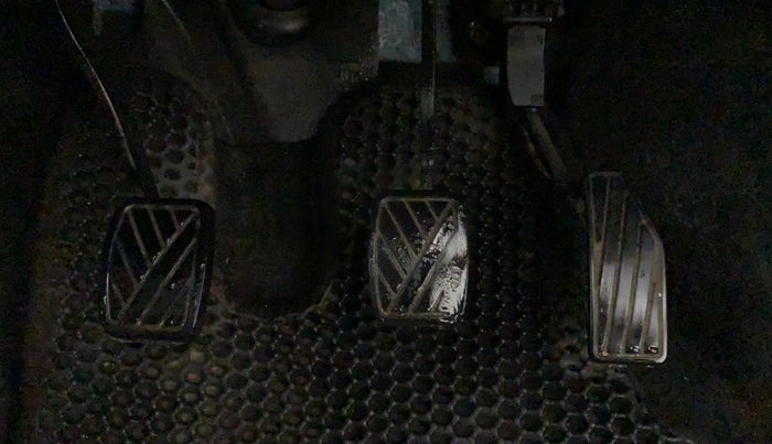 2020 Maruti XL6 ALPHA MT, Petrol, Manual, 81,315 km, Pedals