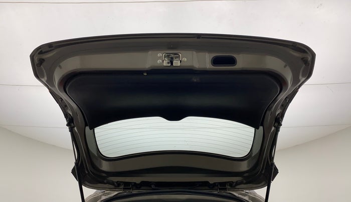 2020 Maruti XL6 ALPHA MT, Petrol, Manual, 81,315 km, Boot Door Open