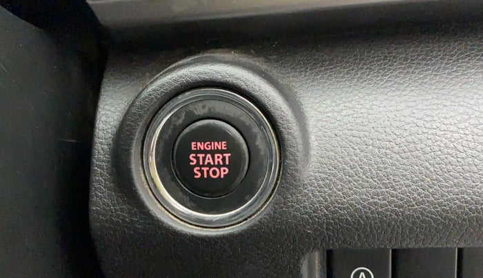 2020 Maruti XL6 ALPHA MT, Petrol, Manual, 81,315 km, Keyless Start/ Stop Button