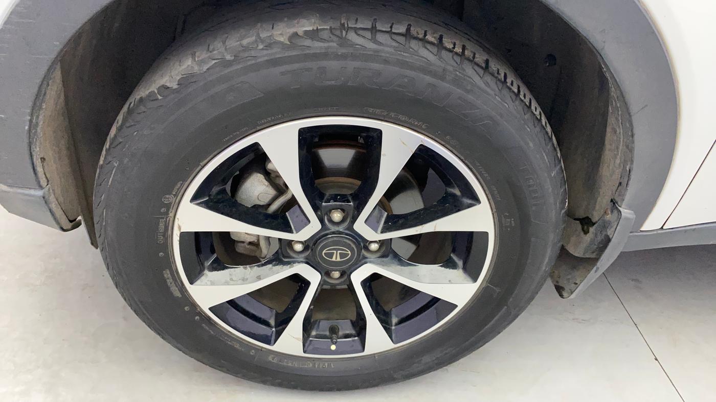 2020 Tata NEXON XZ PLUS PETROL, Petrol, Manual, 52,997 km, Left Front Wheel