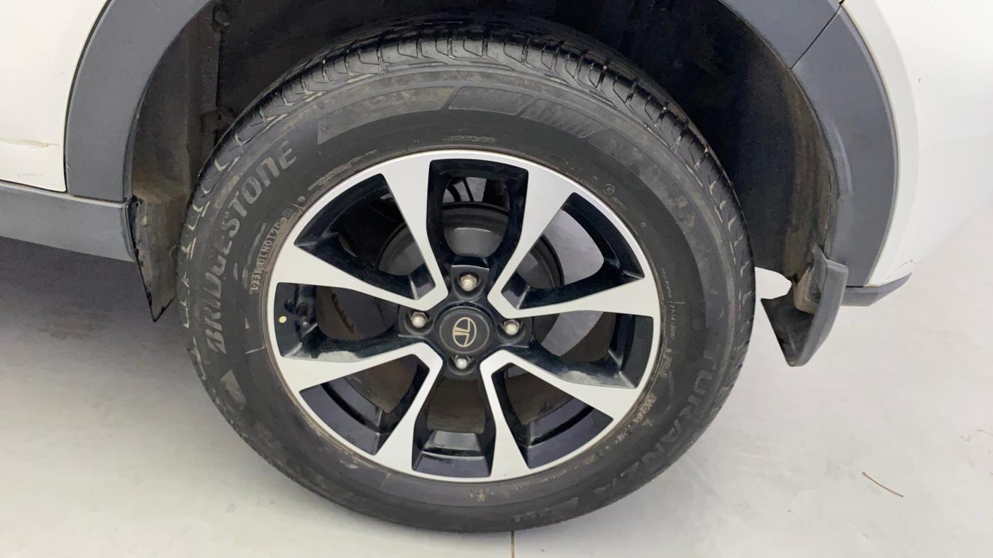 2020 Tata NEXON XZ PLUS PETROL, Petrol, Manual, 52,997 km, Left Rear Wheel