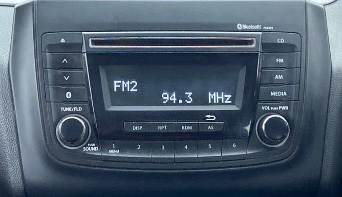 2018 Maruti Swift VXI D, Petrol, Manual, 44,843 km, Infotainment System