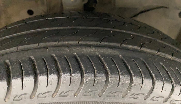 2021 Honda Amaze 1.2L I-VTEC VX, Petrol, Manual, 19,914 km, Right Front Tyre Tread