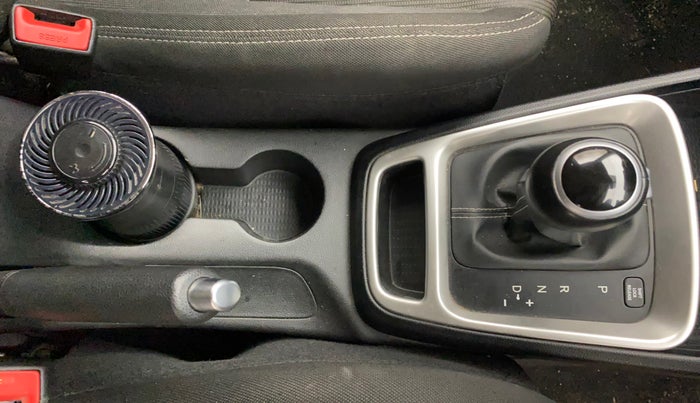2019 Hyundai VENUE SX PLUS 1.0 TURBO DCT, Petrol, Automatic, 32,319 km, Gear Lever