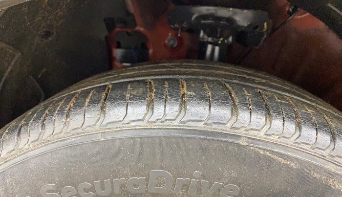 2019 Hyundai VENUE SX PLUS 1.0 TURBO DCT, Petrol, Automatic, 32,319 km, Left Front Tyre Tread