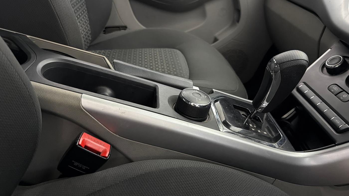 2018 Tata NEXON XMA PETROL, Petrol, Automatic, 84,796 km, Gear Lever