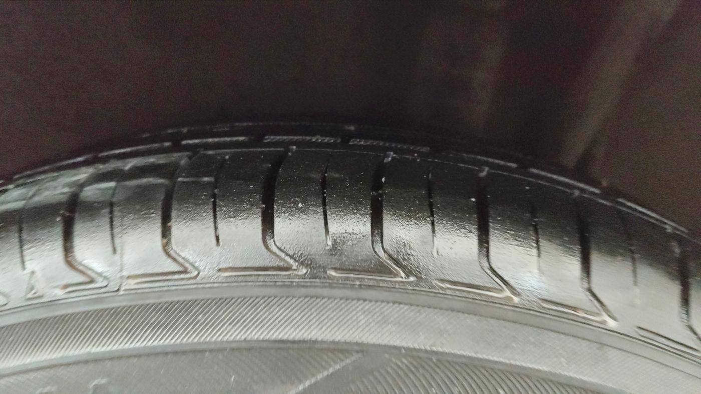 2013 Nissan Sunny XL CVT, Petrol, Automatic, 70,745 km, Left Rear Tyre Tread