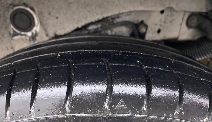 2010 Hyundai Santro Xing GLS, Petrol, Manual, 90,566 km, Left Rear Tyre Tread