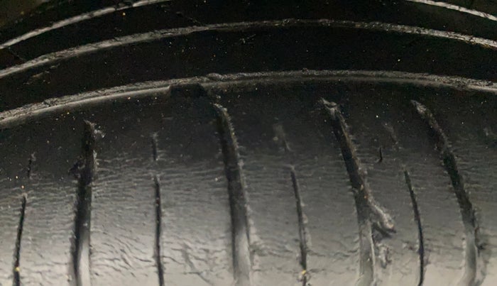 2019 Hyundai VENUE SX PLUS 1.0 TURBO DCT, Petrol, Automatic, 44,481 km, Left Front Tyre Tread