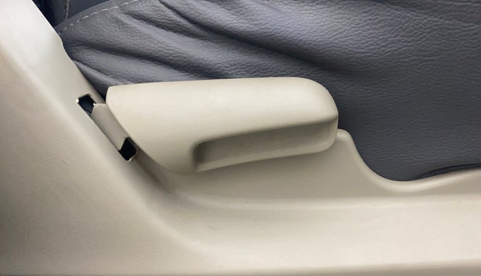 2019 Maruti Celerio ZXI, Petrol, Manual, 70,584 km, Driver Side Adjustment Panel