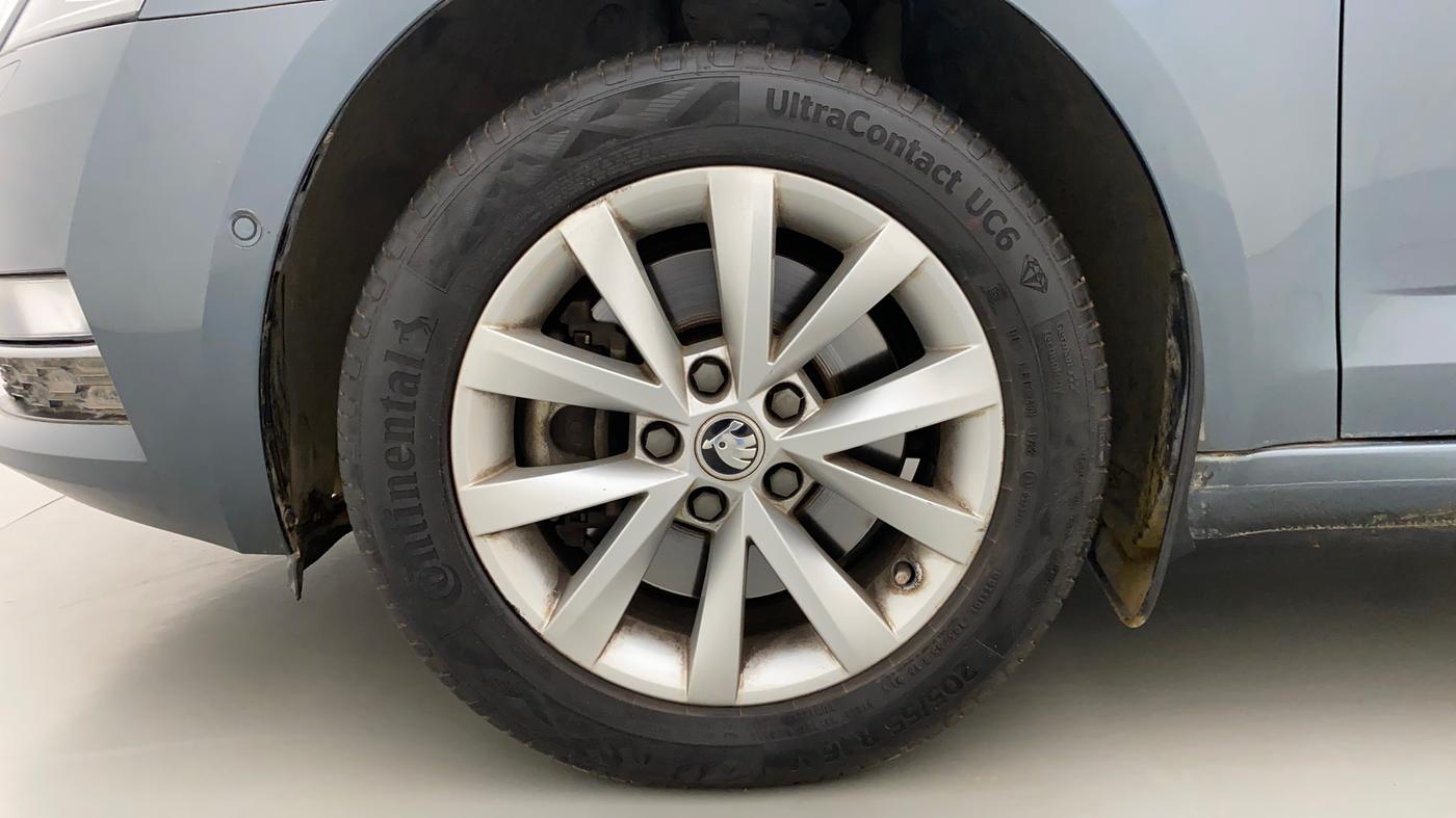 2018 Skoda Octavia L&K 1.8 TSI AT, Petrol, Automatic, 24,935 km, Left Front Wheel