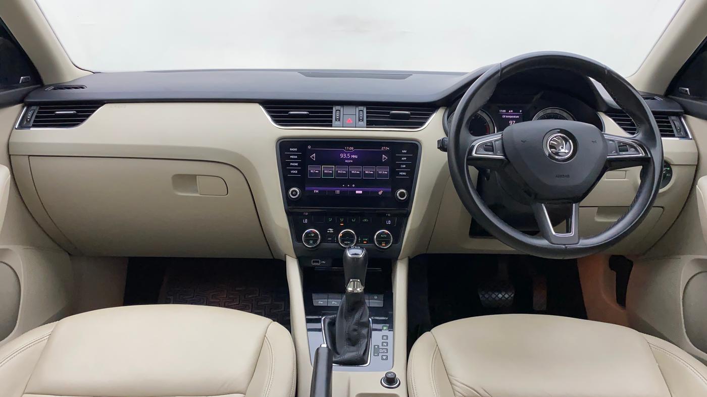 2018 Skoda Octavia L&K 1.8 TSI AT, Petrol, Automatic, 24,935 km, Dashboard