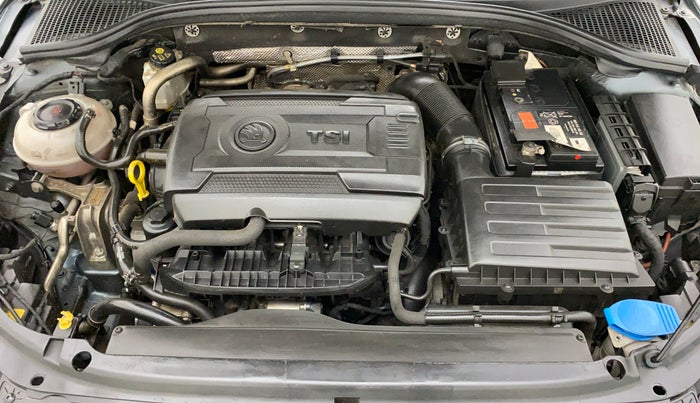 2018 Skoda Octavia L&K 1.8 TSI AT, Petrol, Automatic, 24,935 km, Open Bonet
