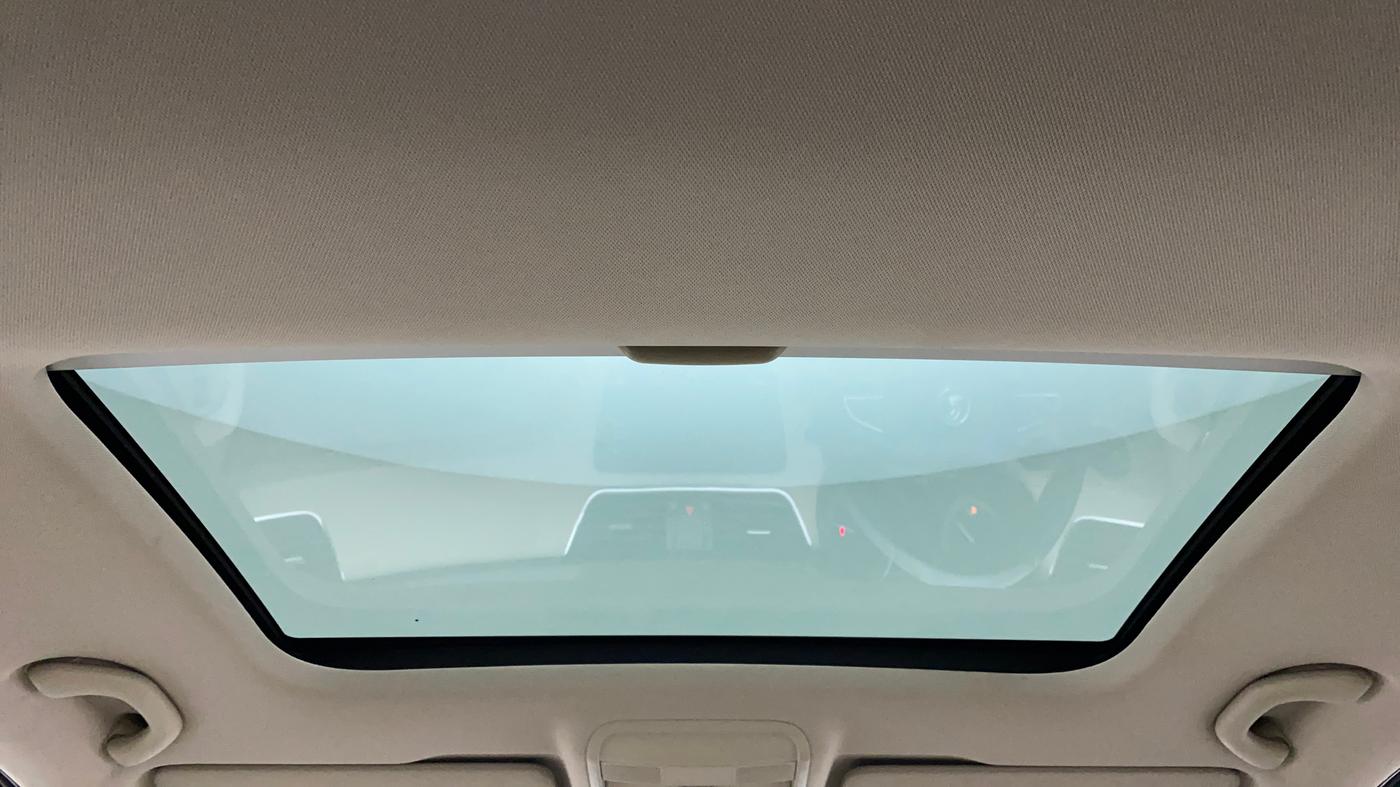2018 Skoda Octavia L&K 1.8 TSI AT, Petrol, Automatic, 24,935 km, Moonroof/ Sunroof