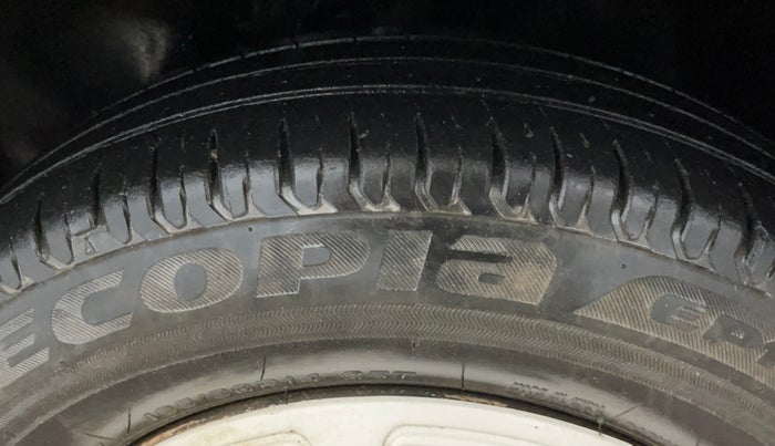 2022 Tata ALTROZ XE PETROL, Petrol, Manual, 26,076 km, Left Front Tyre Tread