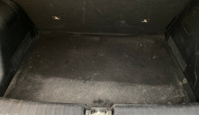 2020 KIA SONET GTX PLUS 1.5 AT, Diesel, Automatic, 50,745 km, Boot Inside