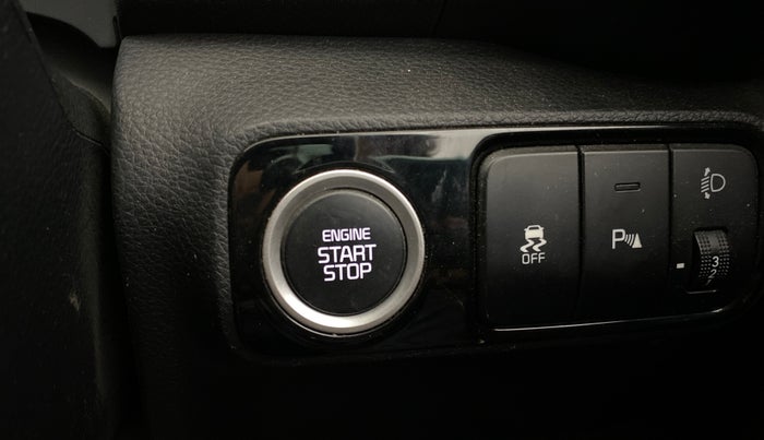 2020 KIA SONET GTX PLUS 1.5 AT, Diesel, Automatic, 50,745 km, Keyless Start/ Stop Button