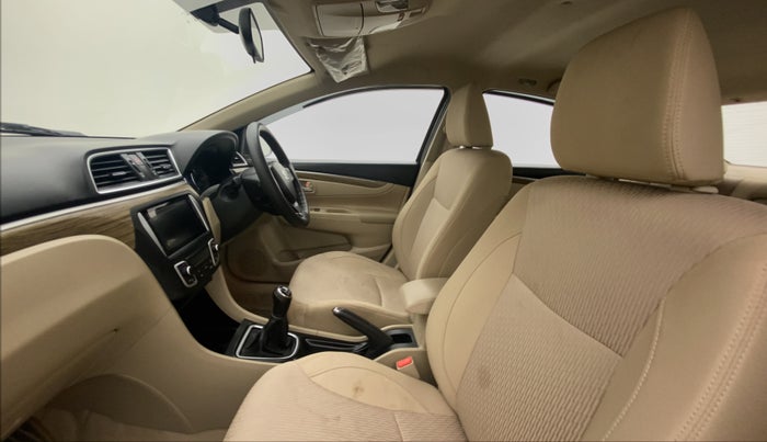 2021 Maruti Ciaz ZETA 1.5 SHVS MT PETROL, Petrol, Manual, 17,178 km, Right Side Front Door Cabin
