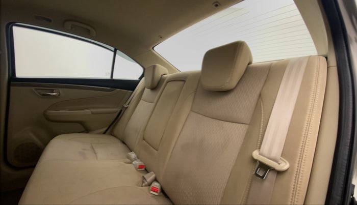2021 Maruti Ciaz ZETA 1.5 SHVS MT PETROL, Petrol, Manual, 17,178 km, Right Side Rear Door Cabin