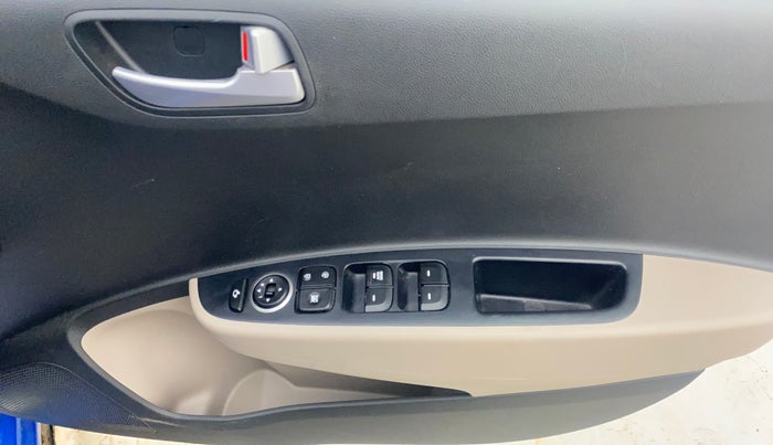 2019 Hyundai Grand i10 SPORTZ 1.2 KAPPA VTVT, Petrol, Manual, 27,746 km, Driver Side Door Panels Control