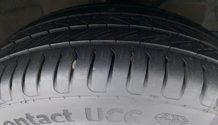 2022 Maruti XL6 ALPHA PLUS MT, Petrol, Manual, 19,231 km, Right Front Tyre Tread