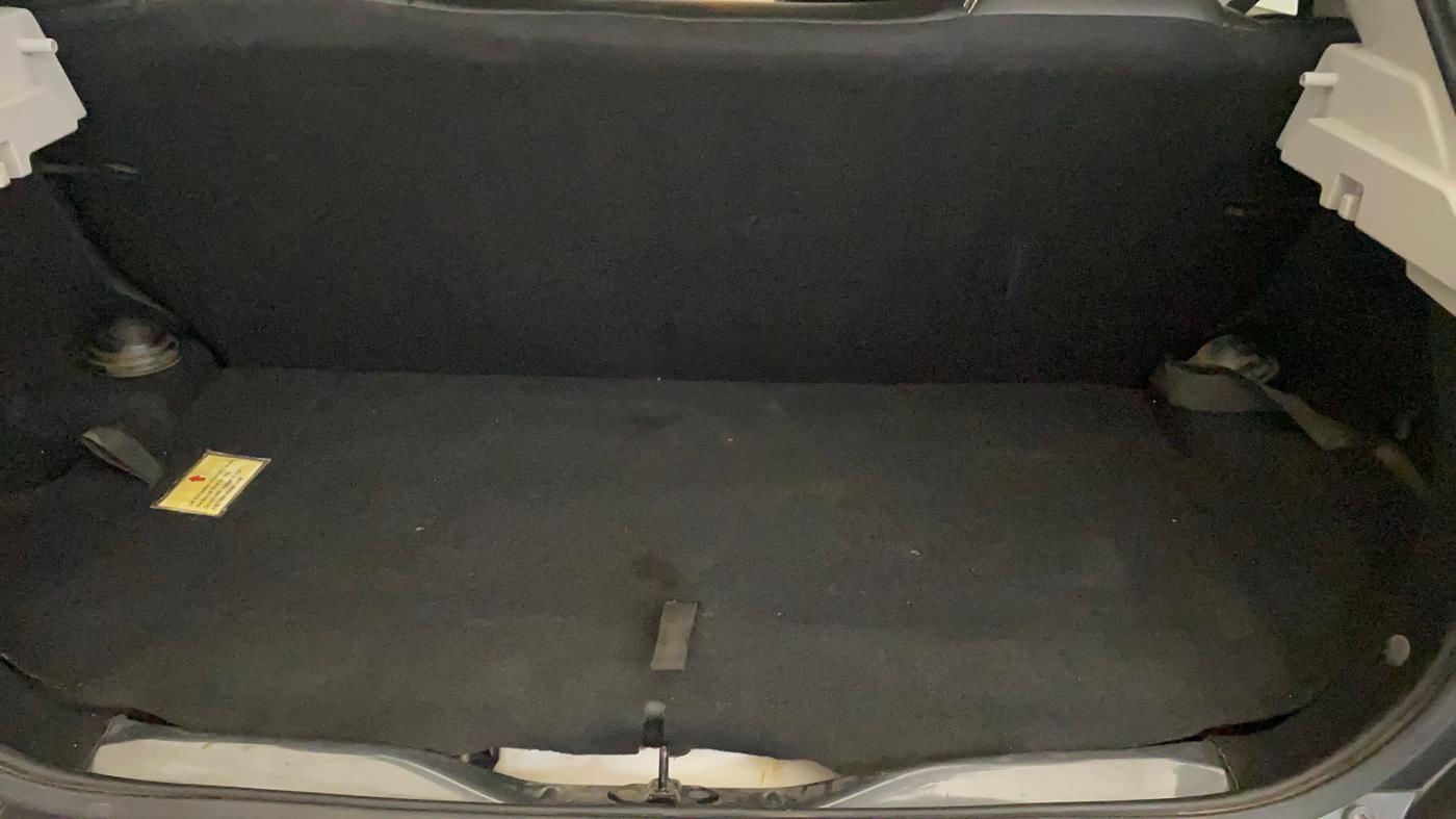 2024 Tata PUNCH PURE MT CNG, CNG, Manual, 5,643 km, Boot Inside