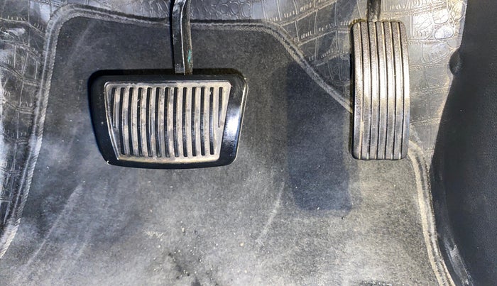 2017 Hyundai Creta SX PLUS AT 1.6 PETROL, Petrol, Automatic, 43,757 km, Pedals