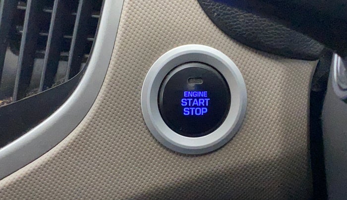 2017 Hyundai Creta SX PLUS AT 1.6 PETROL, Petrol, Automatic, 43,757 km, Keyless Start/ Stop Button