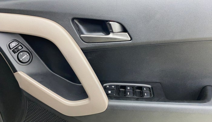 2017 Hyundai Creta SX PLUS AT 1.6 PETROL, Petrol, Automatic, 43,757 km, Driver Side Door Panels Control