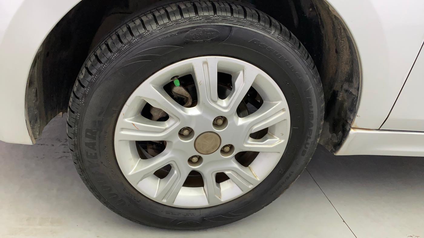 2017 Tata Tiago XZA PETROL, Petrol, Automatic, 46,481 km, Left Front Wheel