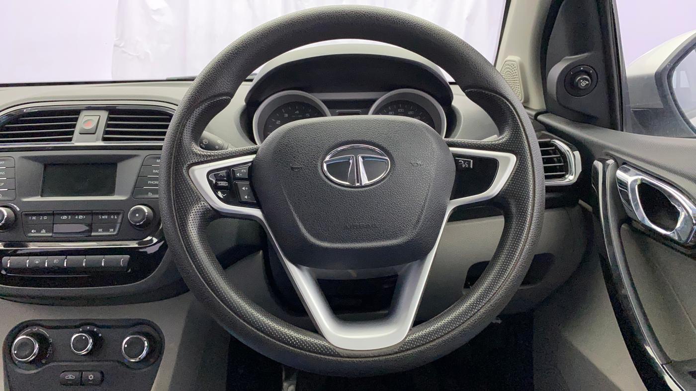 2017 Tata Tiago XZA PETROL, Petrol, Automatic, 46,481 km, Steering Wheel Close Up